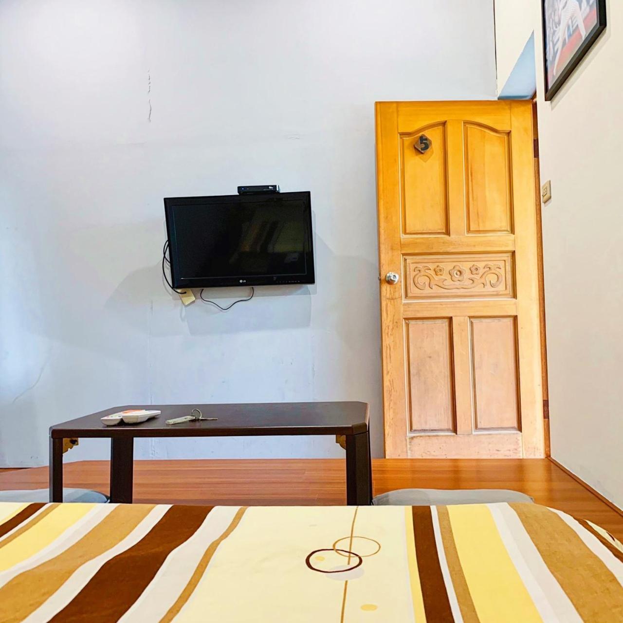 Song Youf Hostel Zhongpu Phòng bức ảnh